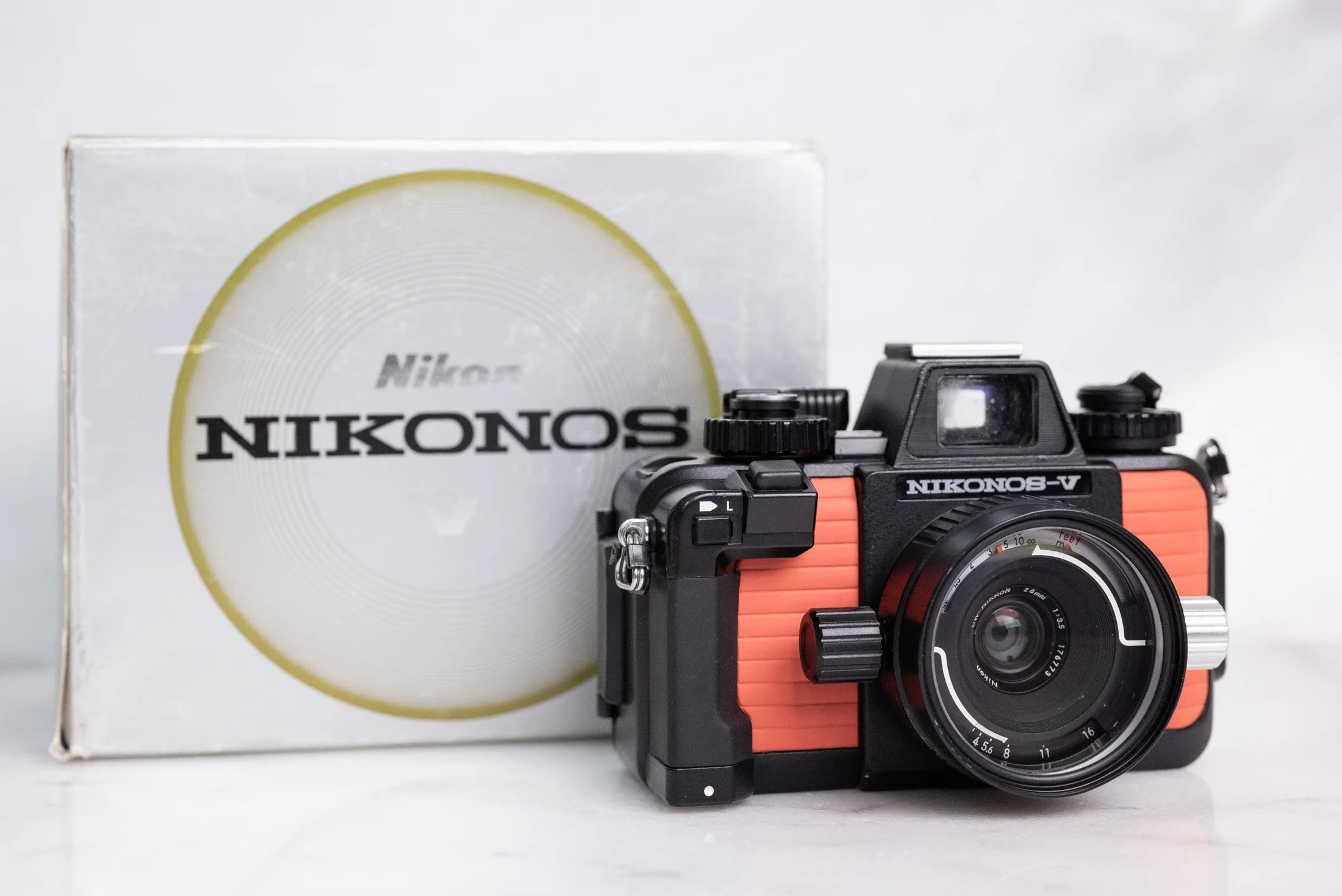nikon+nikonos+v+for+sale-1.jpg